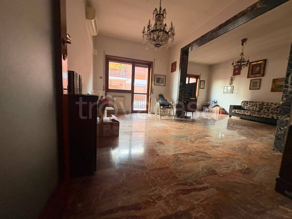 appartamento in vendita a Caserta in zona Acquaviva