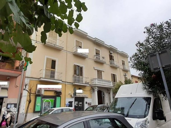 appartamento in vendita a Caserta in zona Acquaviva