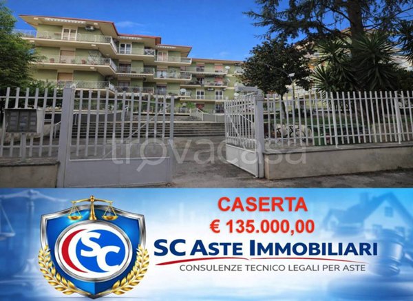 appartamento in vendita a Caserta in zona Acquaviva