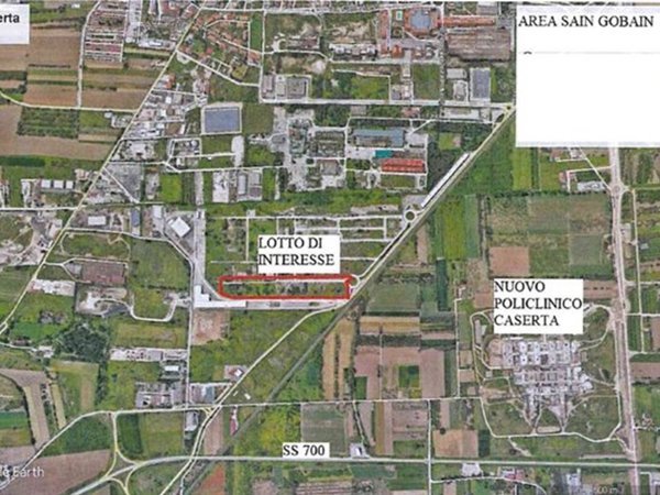 terreno edificabile in vendita a Caserta in zona San Clemente