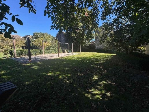 casa indipendente in vendita a Caserta in zona Casertavecchia