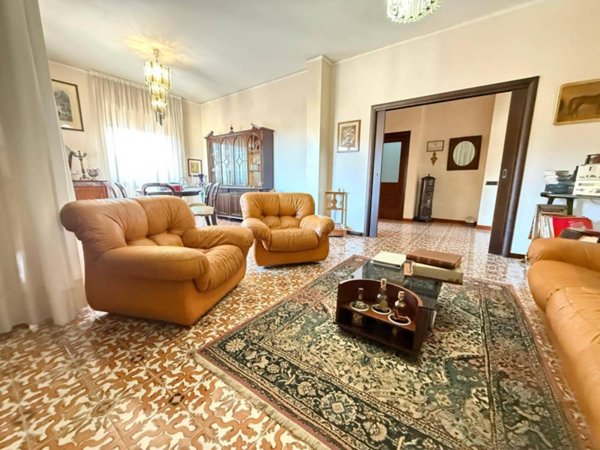 appartamento in vendita a Caserta in zona Acquaviva