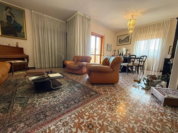 appartamento in vendita a Caserta in zona Acquaviva