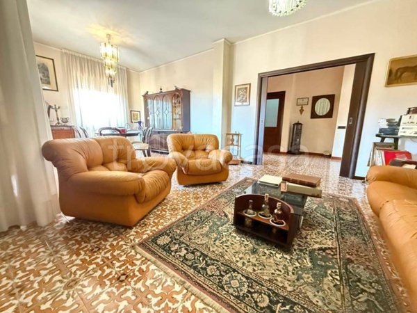 appartamento in vendita a Caserta in zona Acquaviva
