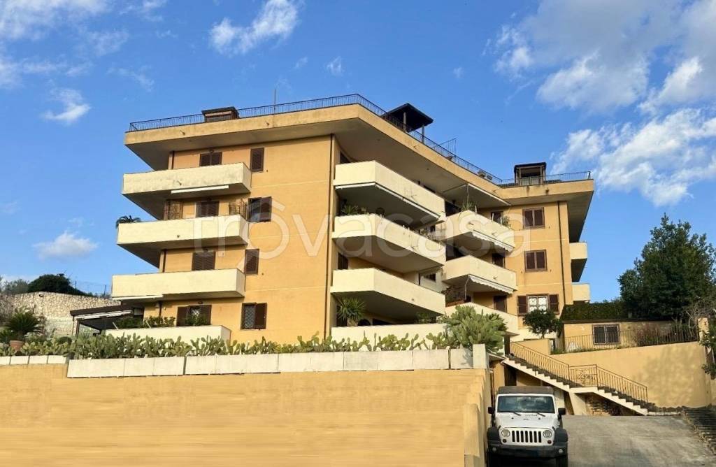 appartamento in vendita a Caserta in zona San Leucio