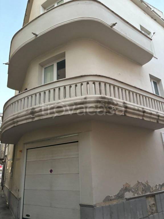 casa indipendente in vendita a Caserta in zona Centro Città