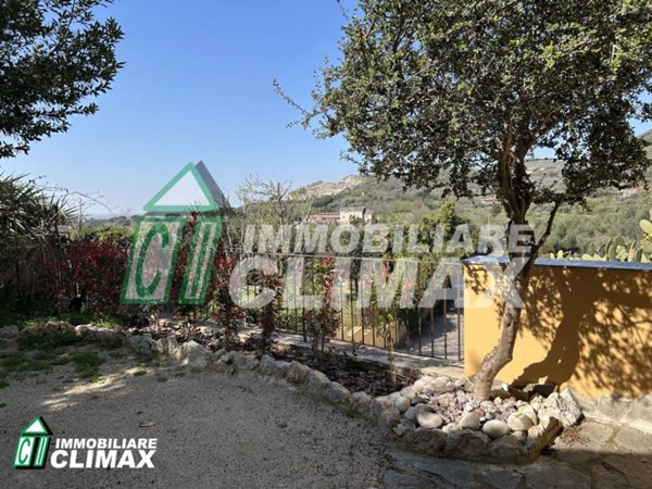 appartamento in vendita a Caserta in zona San Leucio