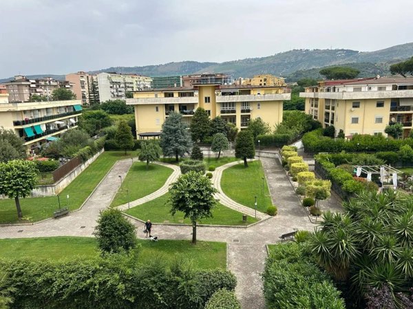 appartamento in vendita a Caserta in zona Falciano