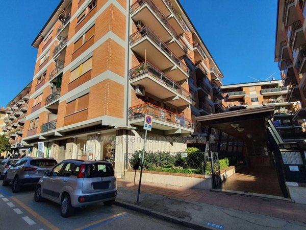 appartamento in vendita a Caserta in zona Acquaviva