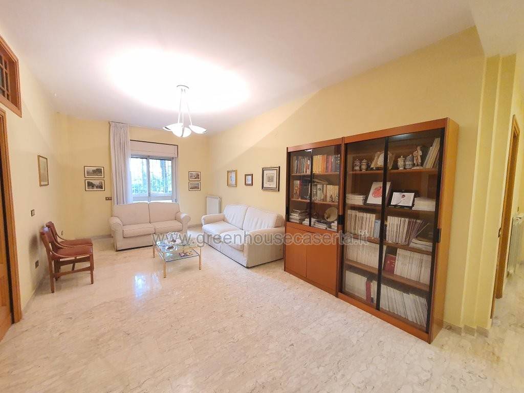 appartamento in vendita a Caserta
