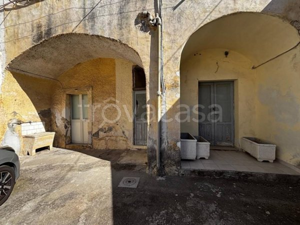 appartamento in vendita a Caserta in zona San Leucio