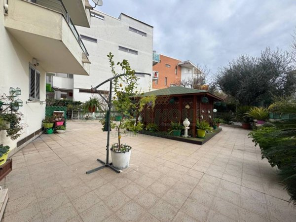 appartamento in vendita a Caserta in zona Acquaviva