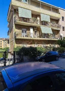 appartamento in vendita a Caserta in zona Acquaviva