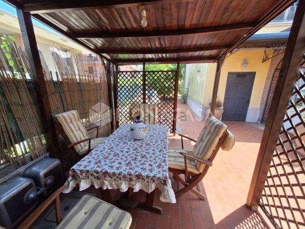 casa indipendente in vendita a Caserta in zona San Leucio
