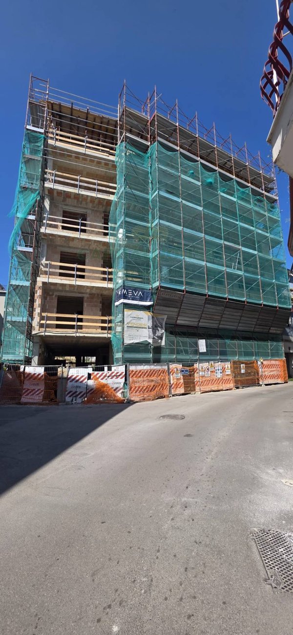 appartamento in vendita a Caserta in zona Acquaviva