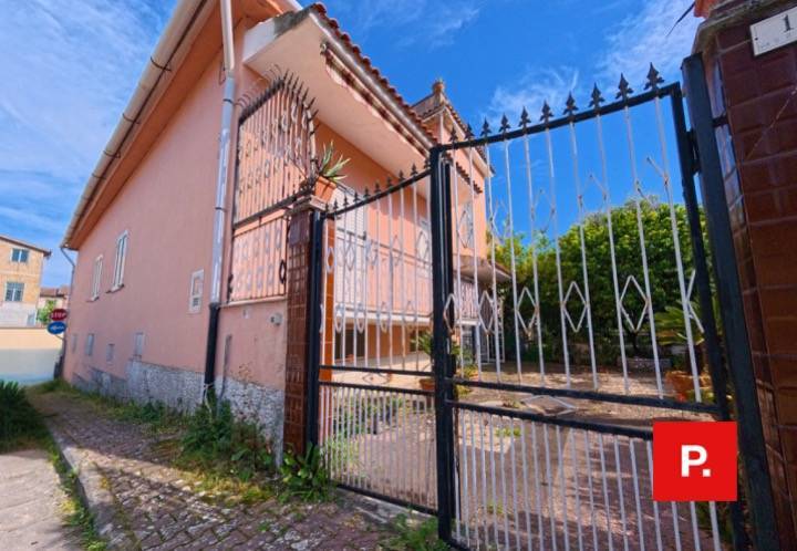 casa indipendente in vendita a Caserta in zona Briano