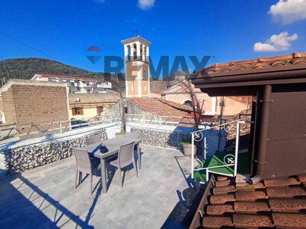 appartamento in vendita a Caserta in zona Briano