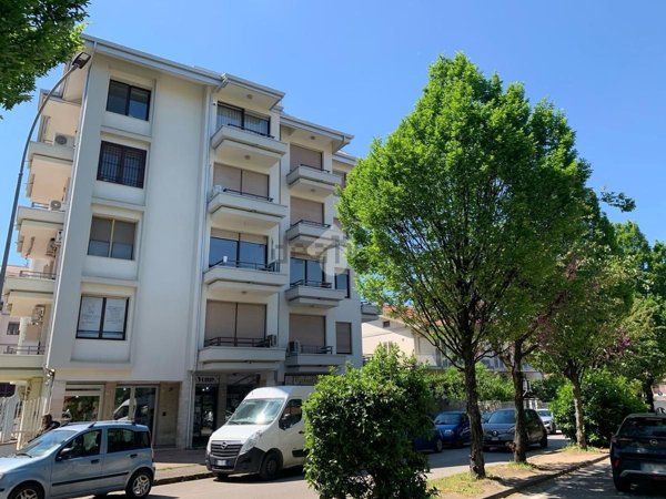 appartamento in vendita a Caserta in zona Centurano/Cerasole