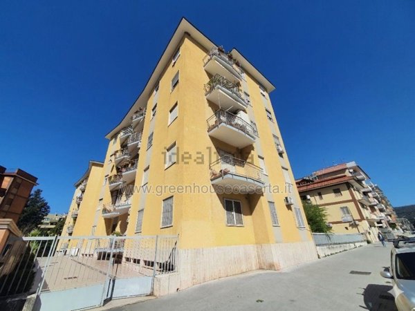 appartamento in vendita a Caserta in zona Ospedale