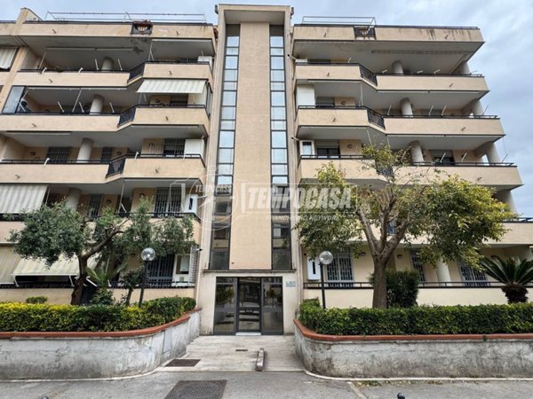 appartamento in vendita a Caserta in zona Acquaviva