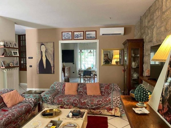casa indipendente in vendita a Caserta