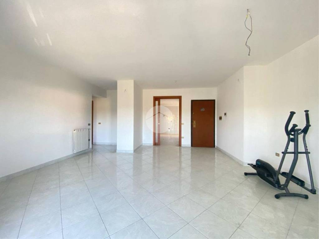 appartamento in vendita a Caserta in zona Falciano