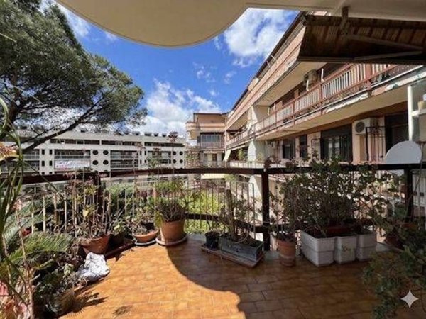 appartamento in vendita a Caserta in zona Acquaviva