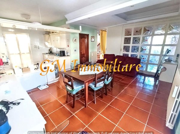 casa indipendente in vendita a Caserta