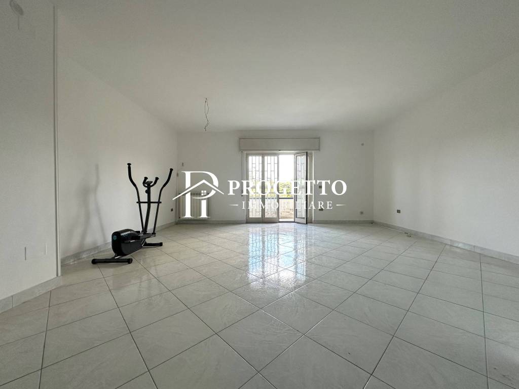 appartamento in vendita a Caserta in zona Falciano