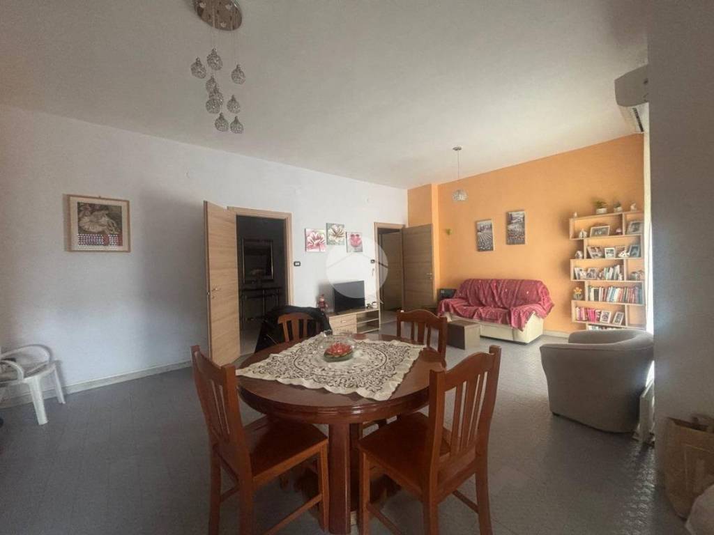appartamento in vendita a Caserta in zona Acquaviva