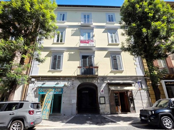 appartamento in vendita a Caserta in zona Acquaviva