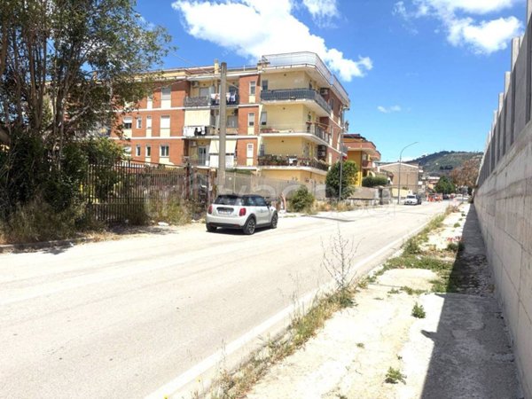 casa indipendente in vendita a Caserta in zona San Clemente