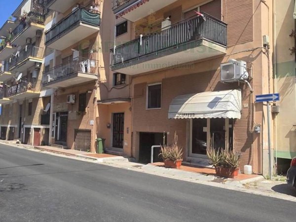 appartamento in vendita a Caserta in zona Acquaviva