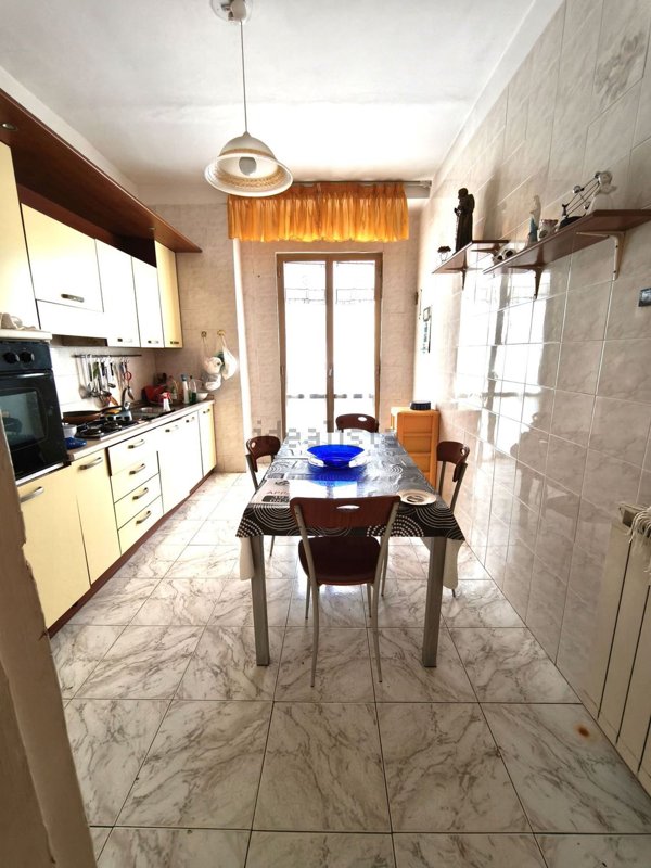 appartamento in vendita a Caserta in zona Acquaviva