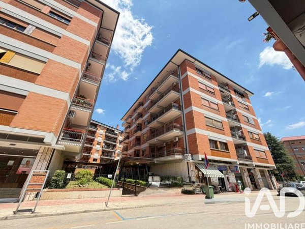 appartamento in vendita a Caserta in zona Acquaviva