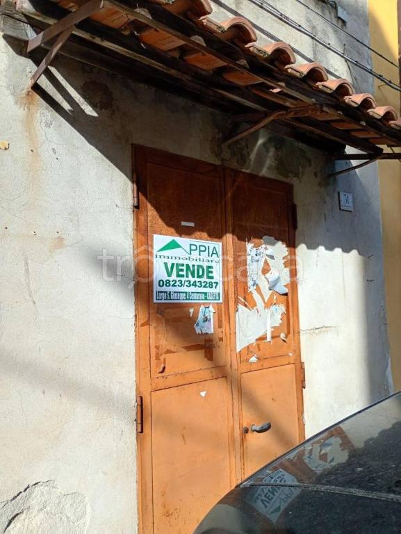 appartamento in vendita a Caserta in zona Santa Barbara / Tuoro
