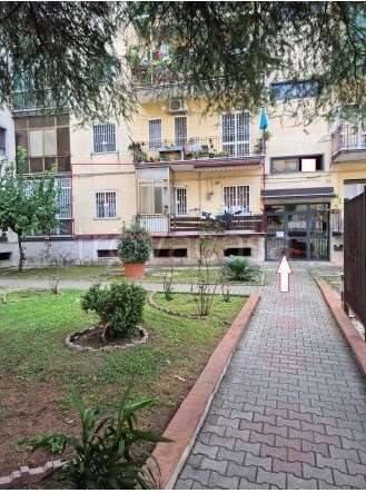 appartamento in vendita a Caserta in zona Acquaviva