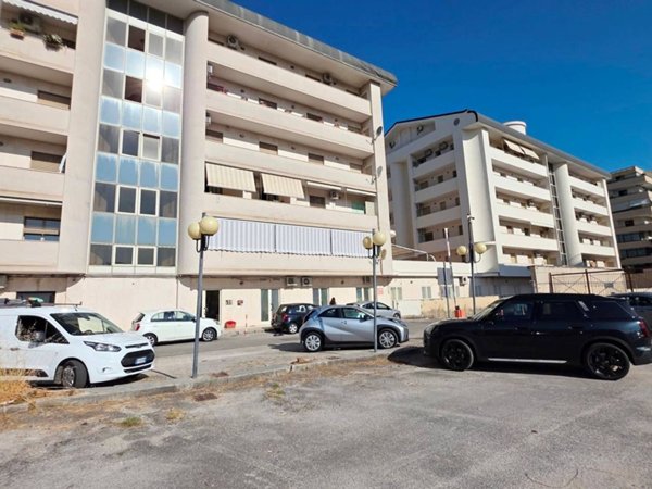 appartamento in vendita a Caserta in zona Acquaviva