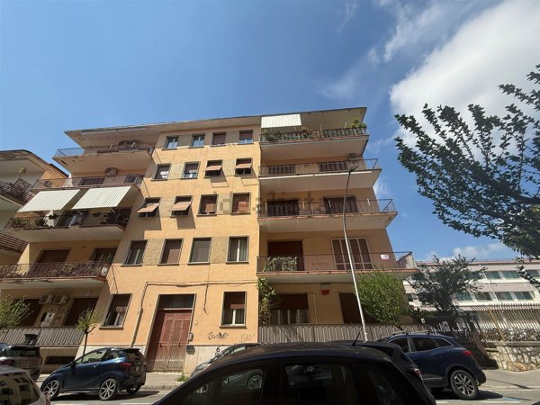 appartamento in vendita a Caserta in zona Ospedale