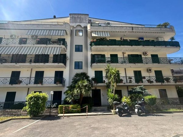 appartamento in vendita a Caserta in zona Centurano/Cerasole
