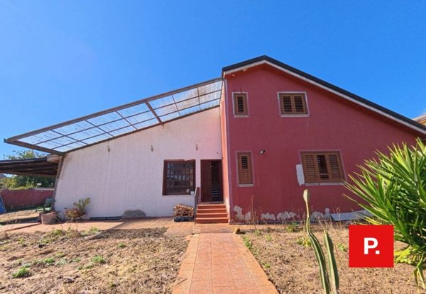 casa indipendente in vendita a Caserta in zona Casola
