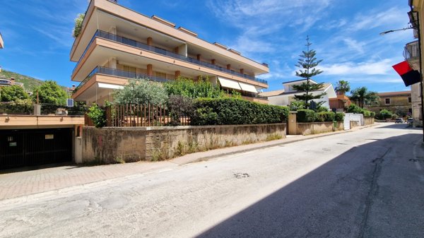 appartamento in vendita a Caserta in zona Briano