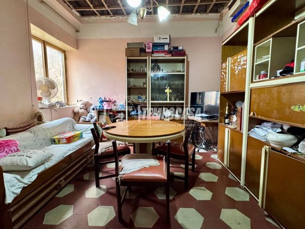 appartamento in vendita a Caserta in zona Acquaviva