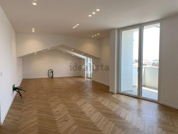 appartamento in vendita a Caserta in zona Falciano