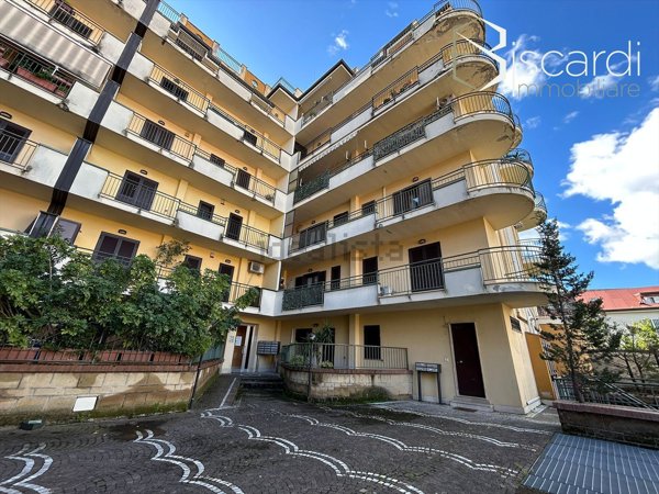 appartamento in vendita a Caserta in zona Falciano