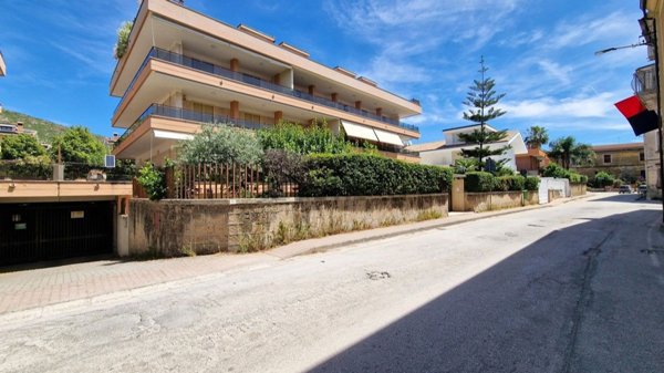 appartamento in vendita a Caserta in zona Briano