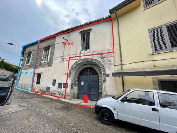 casa indipendente in vendita a Caserta in zona Mezzano