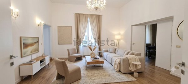 casa indipendente in vendita a Caserta in zona Centro Città