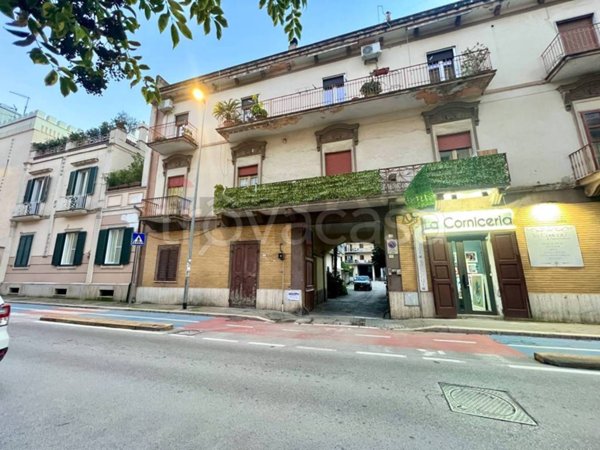 appartamento in vendita a Caserta in zona Acquaviva