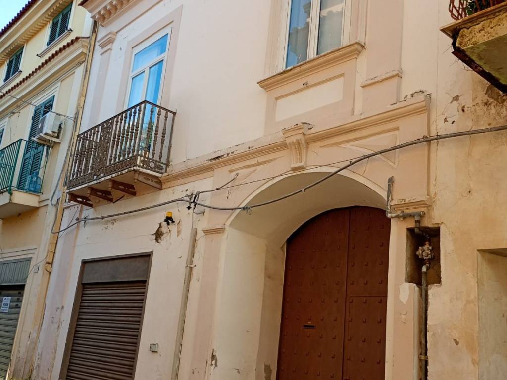 casa indipendente in vendita a Caserta in zona Santa Barbara / Tuoro